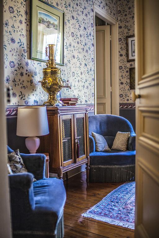 Manoir De La Peylouse Bed & Breakfast Saint-Venant Room photo